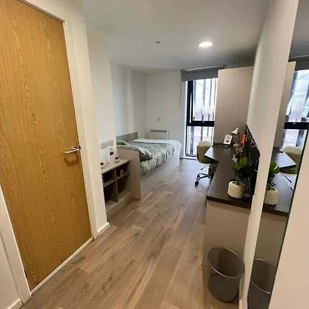 Apartment For Students Only Bagot Street Birmingham *